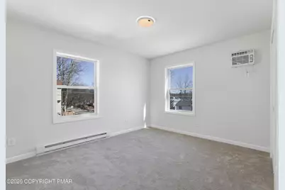  776 Country Place Drive, Tobyhanna, PA 18466 - Photo 18