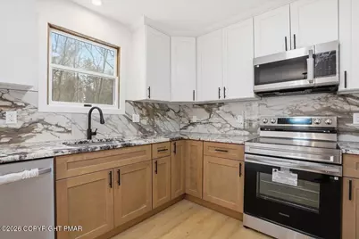  142 Towering Court, Saylorsburg, PA 18353 - Photo 14