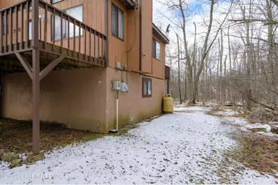  1783 Rolling Hills Drive, Tobyhanna, PA 18466 - Photo 4