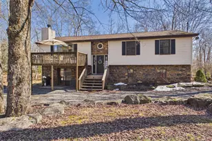 122 Wyalusing Dr, Pocono Lake, PA 18347 - Photo 1