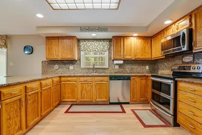  9 Cobblewood Drive, Mount Pocono, PA 18344 - Photo 18