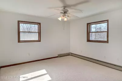  406 Broad Leaf Lane, Stroudsburg, PA 18360 - Photo 36
