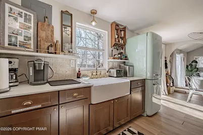  121 Algonquin Trail, Albrightsville, PA 18210 - Photo 4