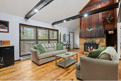  81 Split Rock Road, Lake Harmony, PA 18624 - Photo 4