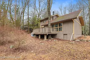 81 Split Rock Rd, Lake Harmony, PA 18624 - Photo 30