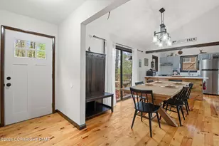 81 Split Rock Rd, Lake Harmony, PA 18624 - Photo 10