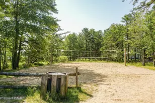 C1465 Holmes Way, Albrightsville, PA 18210 - Photo 8