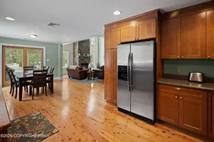 2236 Hillcrest Dr, Pocono Pines, PA 18350 - Photo 14