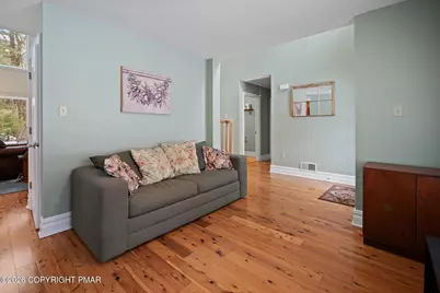  2236 Hillcrest Drive, Pocono Pines, PA 18350 - Photo 10