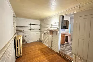 531 Peacock St, Pottsville, PA 17901 - Photo 16