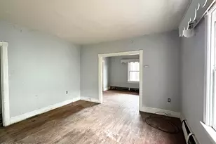 531 Peacock St, Pottsville, PA 17901 - Photo 12