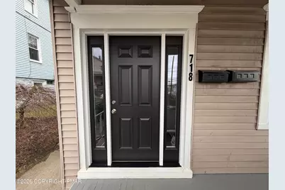  718 Willow Street, Scranton, PA 18505 - Photo 2