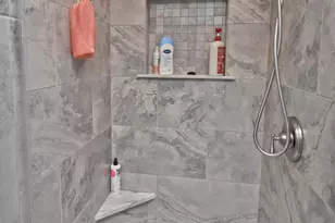 319 Hyland Dr, East Stroudsburg, PA 18301 - Photo 14