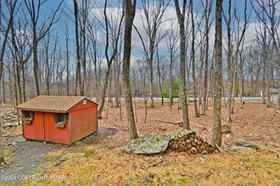  319 Hyland Drive, East Stroudsburg, PA 18301 - Photo 28