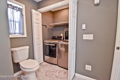  319 Hyland Drive, East Stroudsburg, PA 18301 - Photo 20
