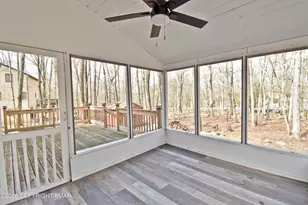 319 Hyland Dr, East Stroudsburg, PA 18301 - Photo 16