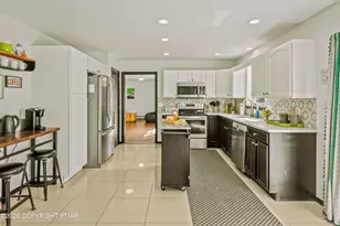 318 Mountain Top Lake Rd, Long Pond, PA 18334 - Photo 20