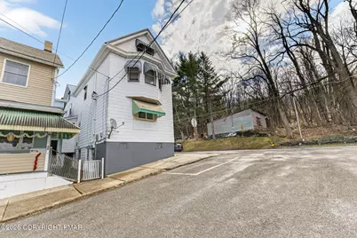  601 E Abbott Street, Lansford, PA 18232 - Photo 30