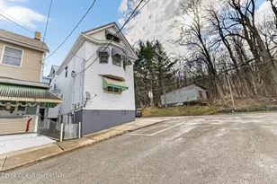 601 E Abbott St, Lansford, PA 18232 - Photo 30