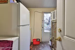 912 Spruce St, Easton, PA 18042 - Photo 18