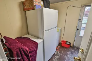 912 Spruce St, Easton, PA 18042 - Photo 14