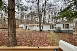 68 Midland St, Fell Township, PA 18407 - Photo 2