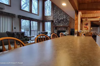  137 Regent Street, Bushkill, PA 18324 - Photo 10