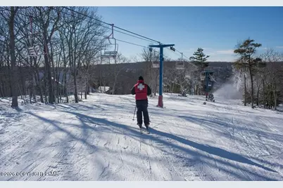  137 Regent Street, Bushkill, PA 18324 - Photo 52