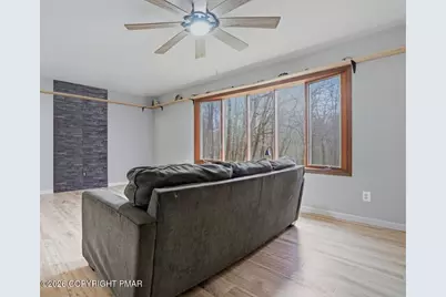  239 Sundance Road, Effort, PA 18330 - Photo 4