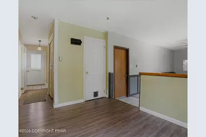  239 Sundance Road, Effort, PA 18330 - Photo 16