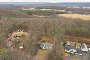 239 Sundance Rd, Effort, PA 18330 - Photo 50