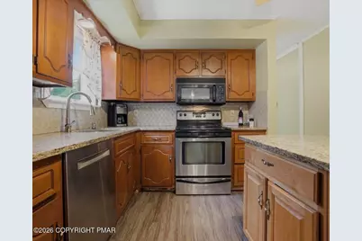  239 Sundance Road, Effort, PA 18330 - Photo 14