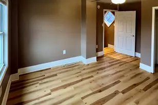 226 Lackawanna Ave, Dupont, PA 18641 - Photo 18