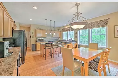  554 Pinecrest Drive, Pocono Pines, PA 18350 - Photo 14