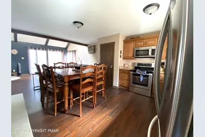  221 Cross Country Lane, Tannersville, PA 18372 - Photo 4