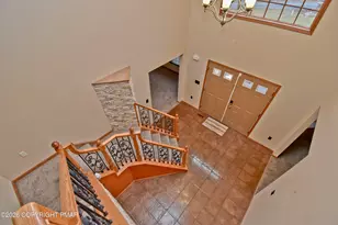 131 Canterbury Rd, Bushkill, PA 18324 - Photo 24