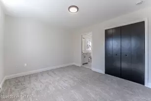 107 Mount Ranier Rd, Effort, PA 18330 - Photo 16