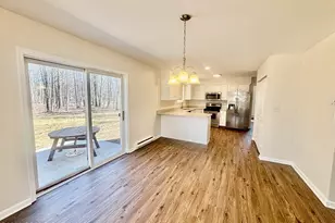 1126 Shogun Dr, Effort, PA 18330 - Photo 8