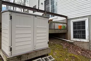 709 Florence Ct, Stroudsburg, PA 18360 - Photo 10