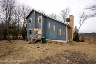 7694 Fawn Ln, Tobyhanna, PA 18466 - Photo 6