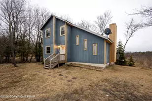 7694 Fawn Ln, Tobyhanna, PA 18466 - Photo 1