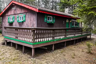 5211 Fir Ln, Pocono Summit, PA 18346 - Photo 2