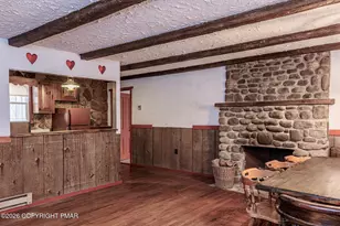 5211 Fir Ln, Pocono Summit, PA 18346 - Photo 8