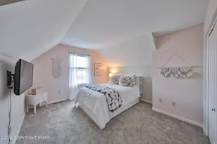 1551 Thornwood View, Easton, PA 18040 - Photo 34