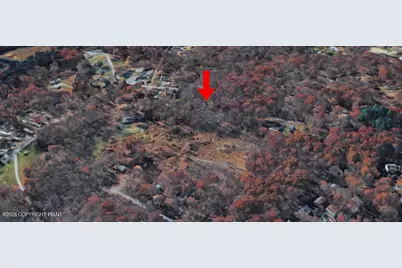  812 Lake Drive, Henryville, PA 18332 - Photo 4