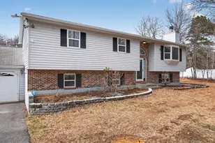 1518 Anne Ln, Effort, PA 18330 - Photo 1