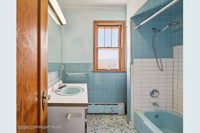  29-31 E Grove Street, Edwardsville, PA 18704 - Photo 18