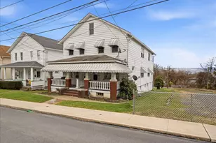 29-31 E Grove St, Edwardsville, PA 18704 - Photo 2