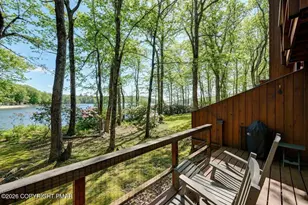 81 Ruffed Grouse Ct, Lake Harmony, PA 18624 - Photo 4