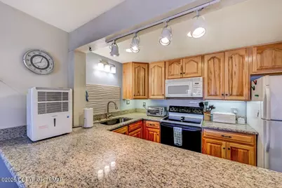  81 Ruffed Grouse Court, Lake Harmony, PA 18624 - Photo 18